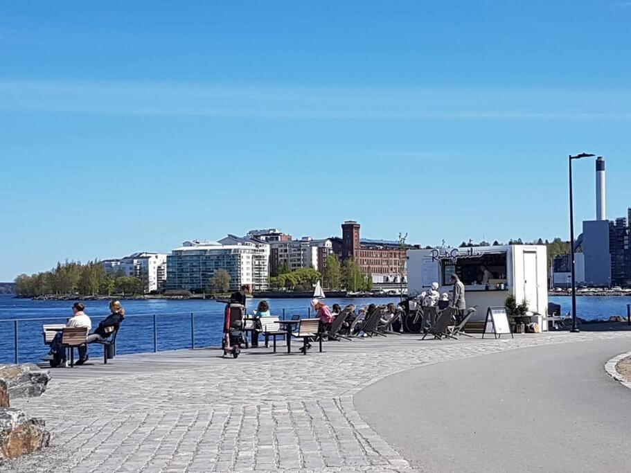 Upea Kaksio Naesijaerven Rannalla Tampere Extérieur photo